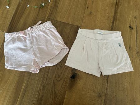 Mädchen Shorts Rosa 2er Set Grösse 98🌸🍬/104 guter Zustand
