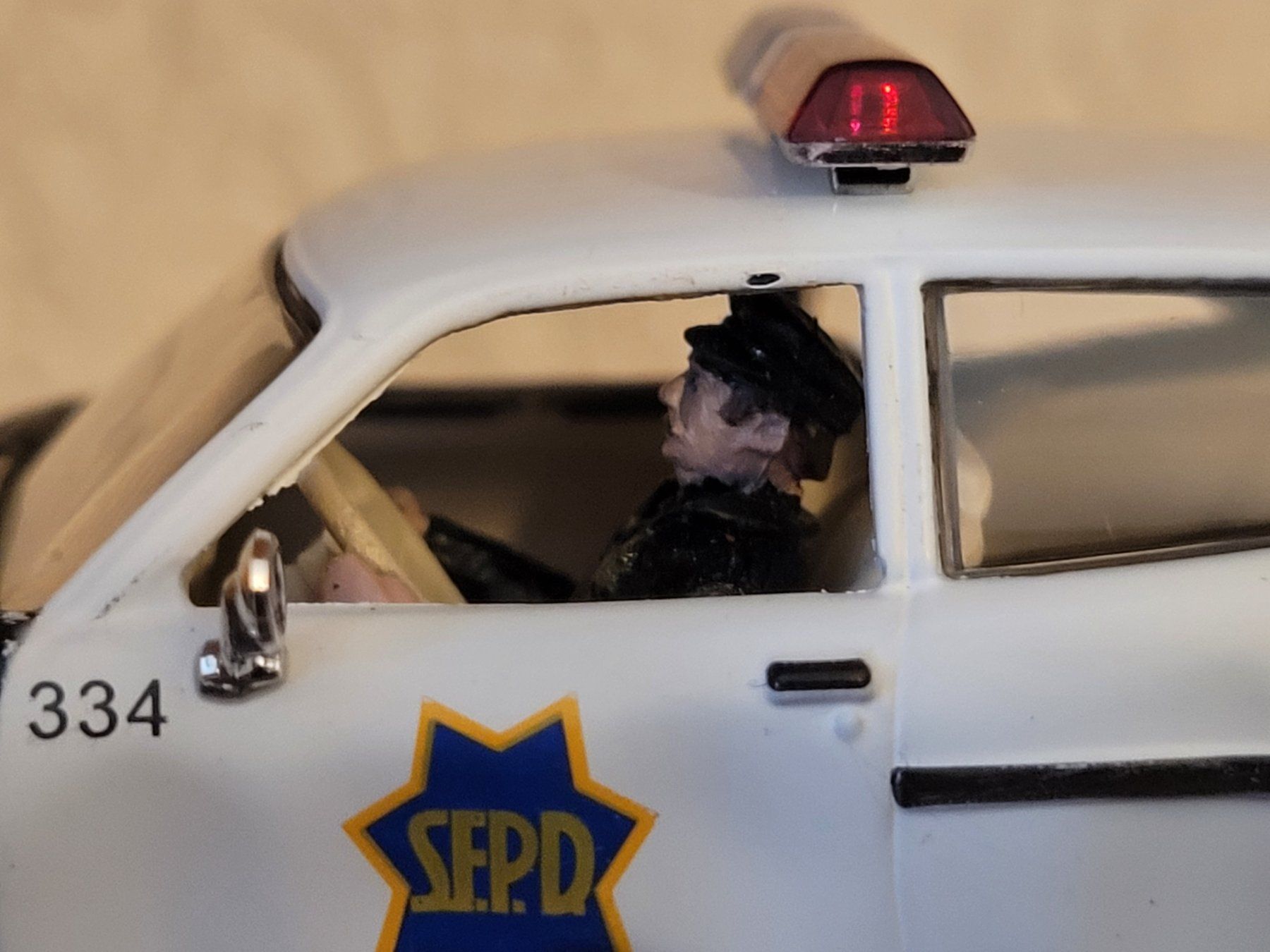 Dodge Modellini d'auto: Auto 1:43 - Dodge Monaco - Diorama James Bond 007 – Usato da Payerne venduto da tintin08 2