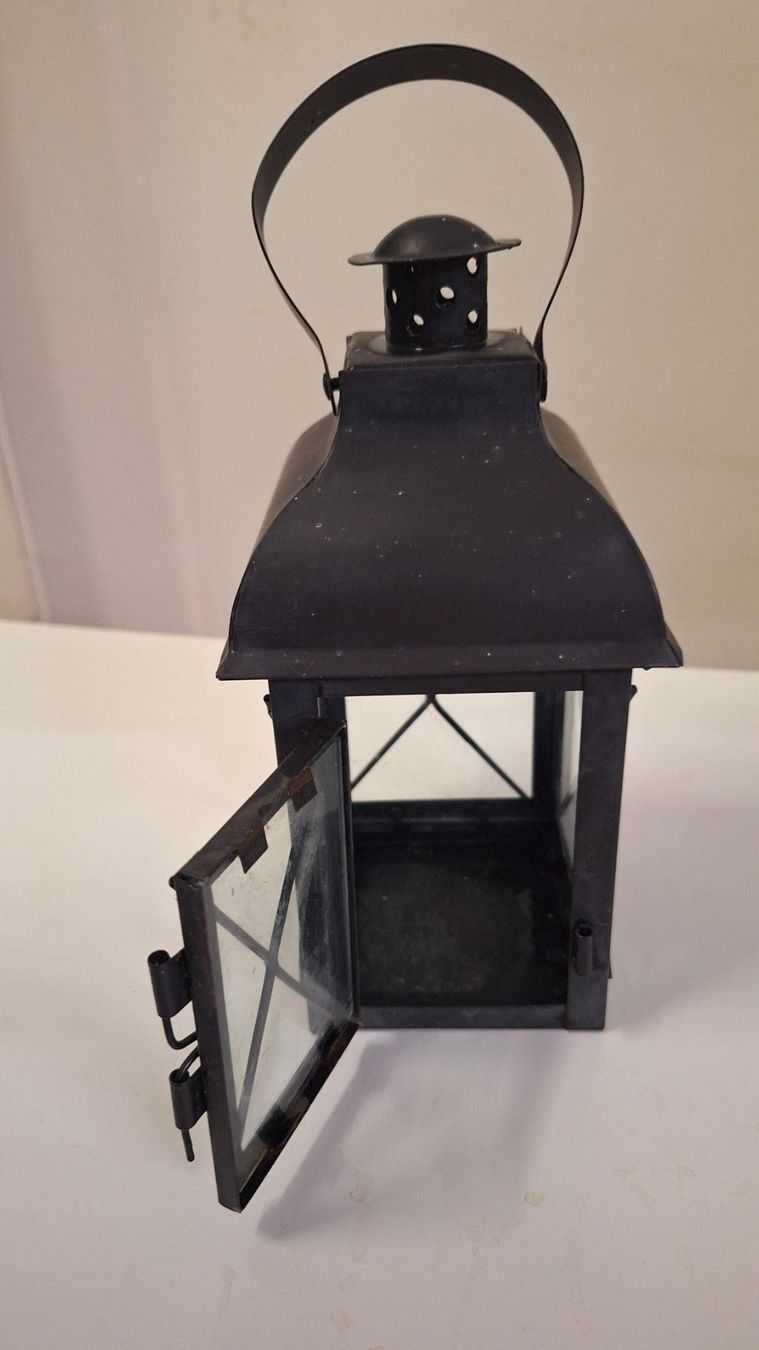 Lanterne: Vintage Laterne Metall  schwarz – Usato da Arlesheim venduto da shopradl 1