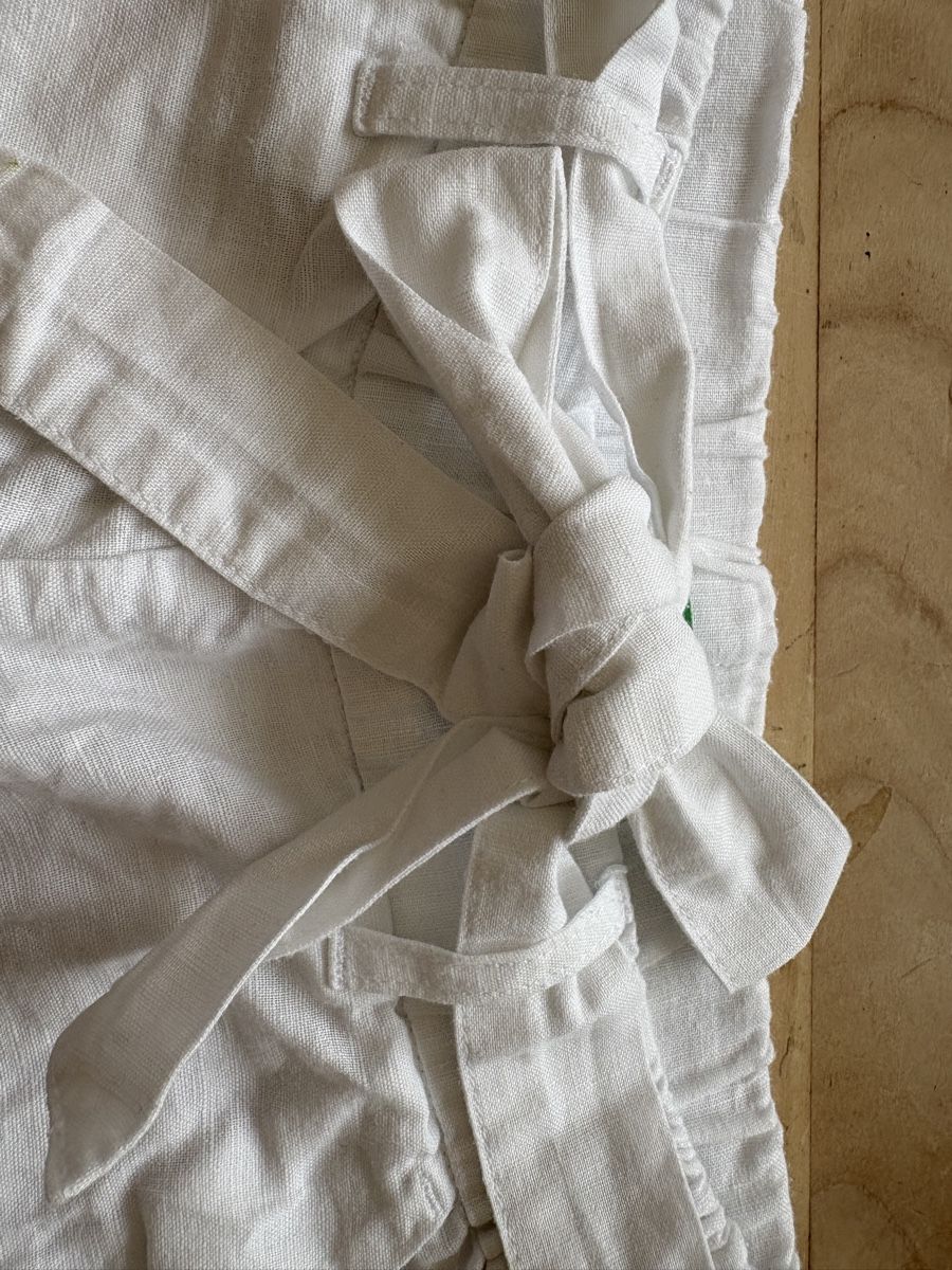Benetton Pantaloni: Weisse Hose Benetton 150cm – Usato da Bergdietikon venduto da Marineh2004 1