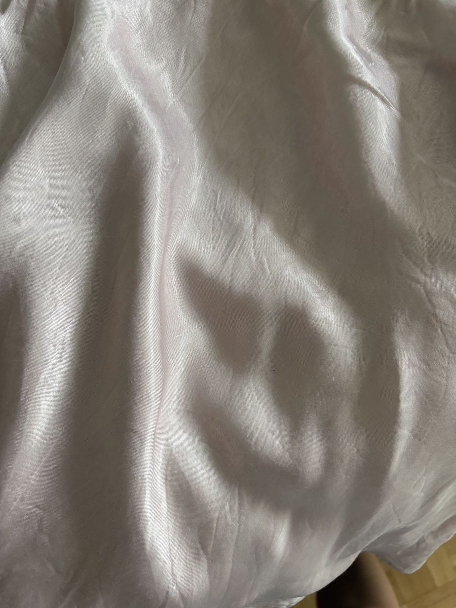 H&M Röcke: Pink satin mini skirt  – Gebraucht aus Zürich von cha_l8t5 1