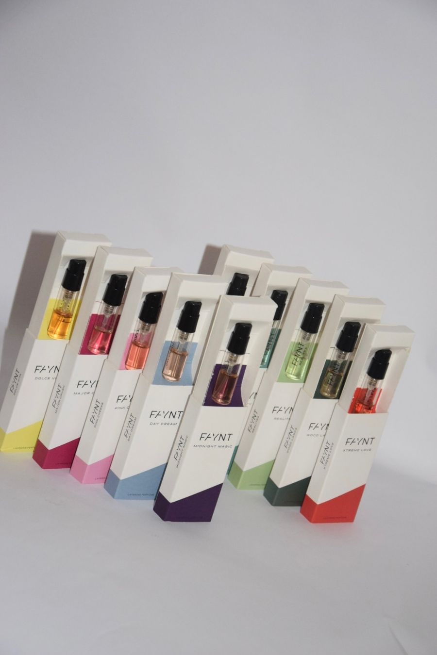 Profumi & Eau de Toilette: Discovery Set 10x2 ml – FAYNT – Usato da Lufingen venduto da tancredis