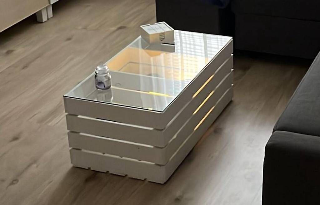 Tavoli: Wohnzimmer Couchtisch weiss – Usato da Rudolfstetten venduto da jasi00