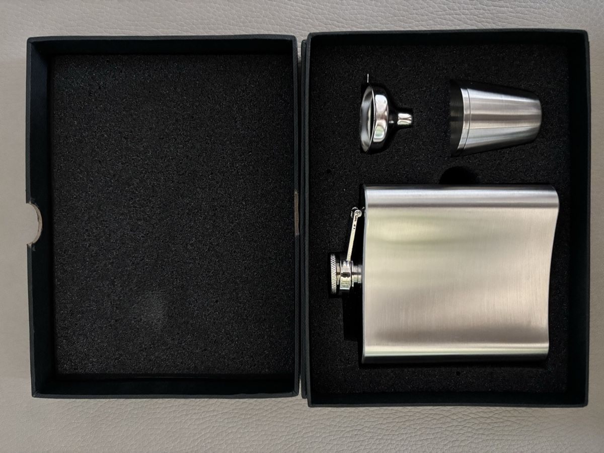 Altro: Flachmann Silber Strellson-Edition – Nuovo (secondo la descrizione) da Bottighofen venduto da lwa_11686 3