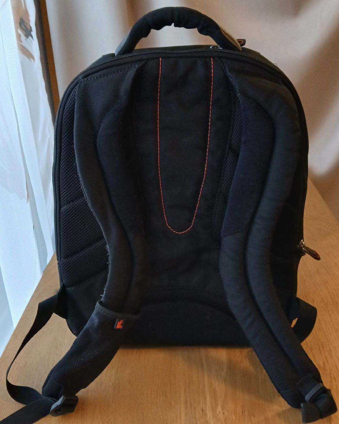 Samsonite Zaini: Samsonite Rucksack schwarz mit Laptopfach gebraucht – Usato da Frasnacht venduto da ale_g288 4