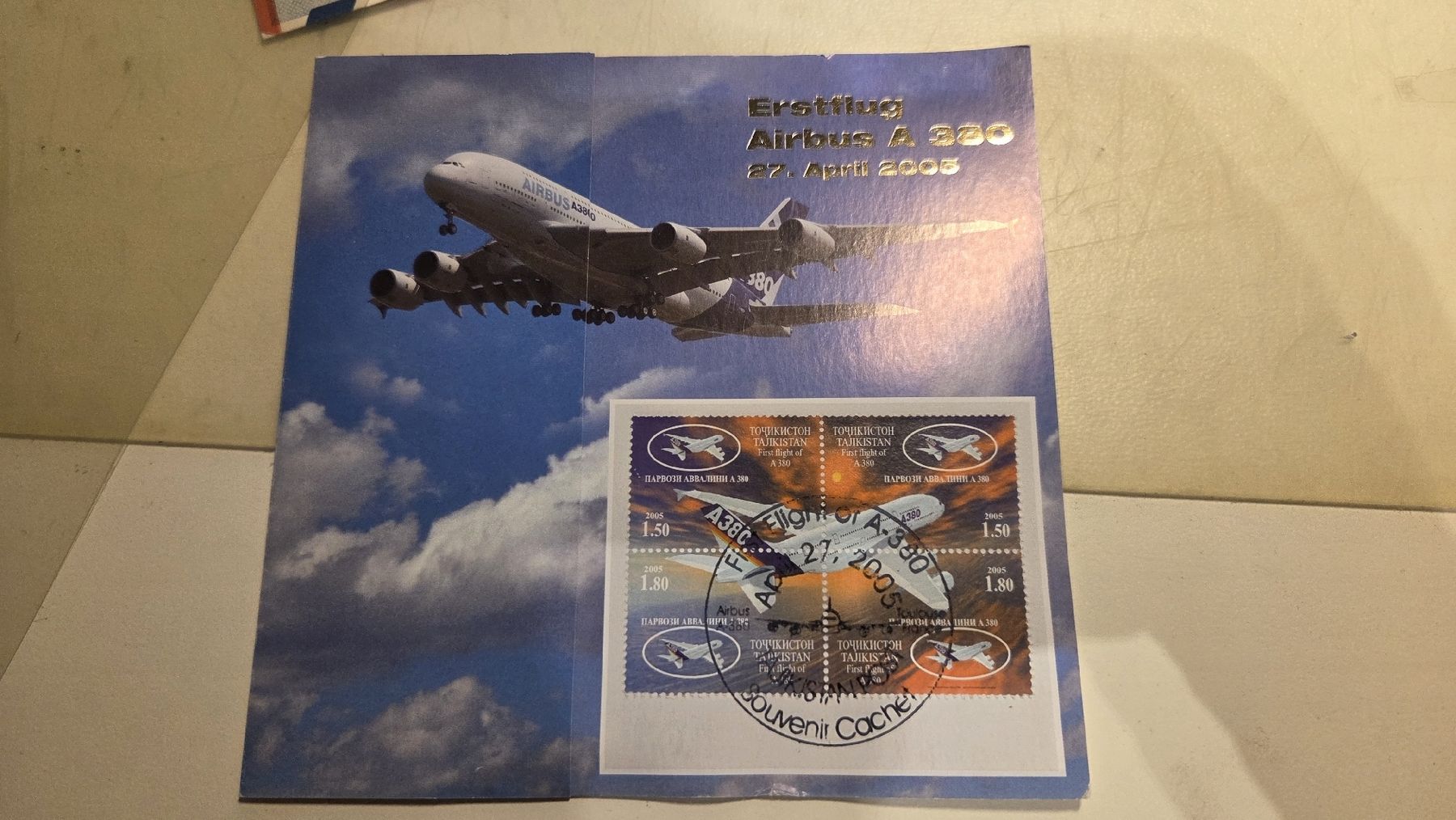 Tutti i francobolli: 2005 Erstflug A-380 Airbus Folder – Usato da Arni AG venduto da Moth68