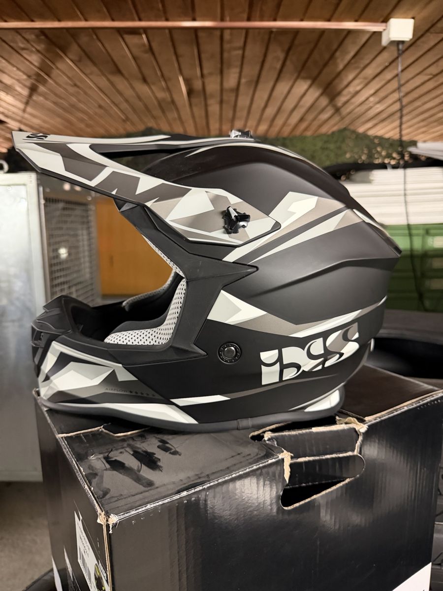 Casques & visières: Motorrad Helm – Neuf (Voir description) à Tafers par Porgch911 1