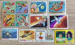 1 12 Briefmarken Weltraum timbres Espace francobolli Spazio