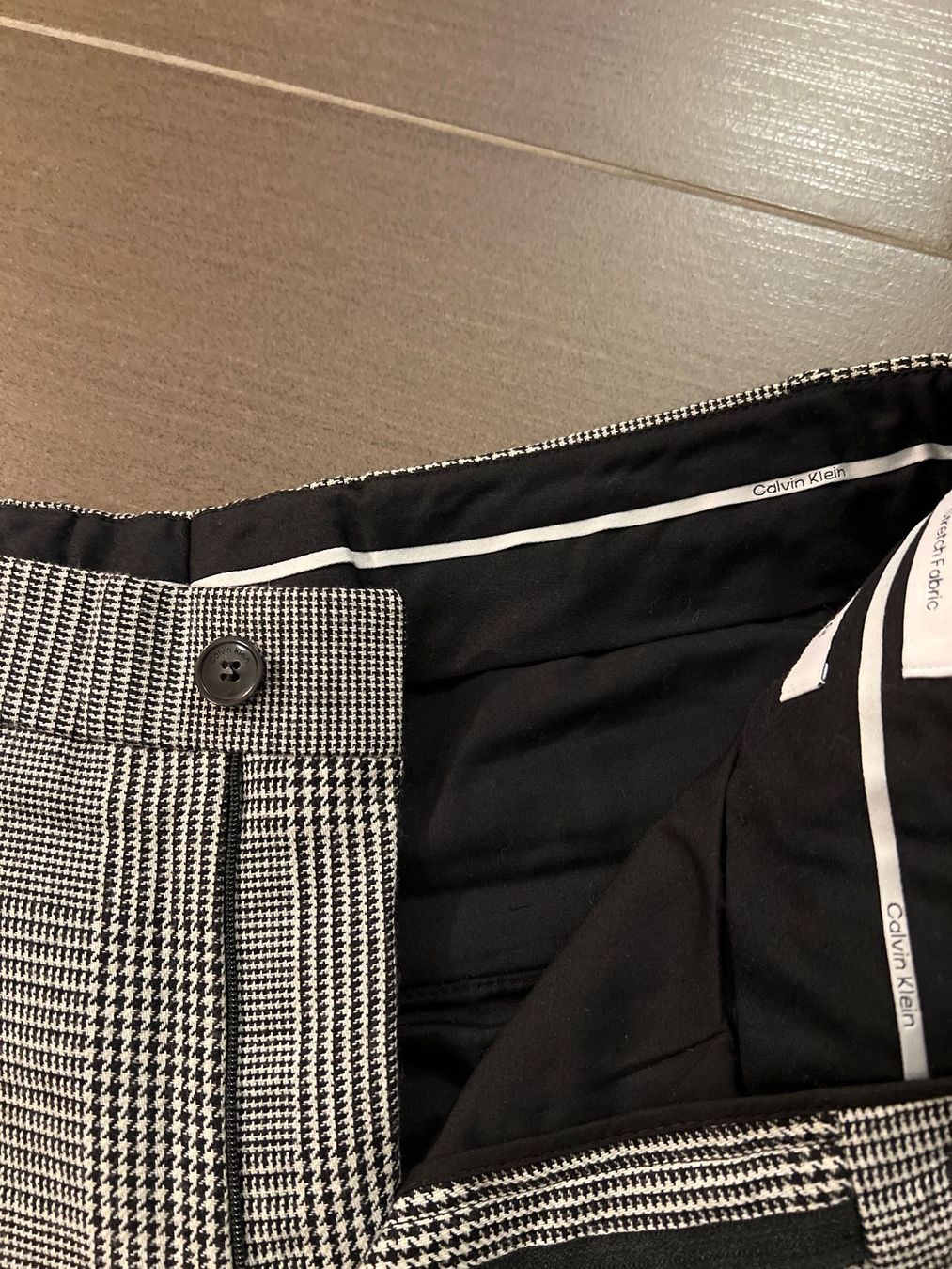 Calvin Klein Hosen: Schöne karierte Hose von Calvin Klein – Gebraucht aus Zürich von dst_zmg6 2