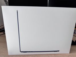MacBook Air 15‘‘, 16GB RAM, 528GB SSD