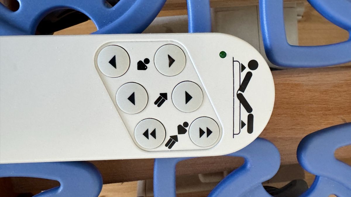 Betten: Bett elektrisch mit Tellerlattenrost – Gebraucht aus Moosseedorf von prewue 5
