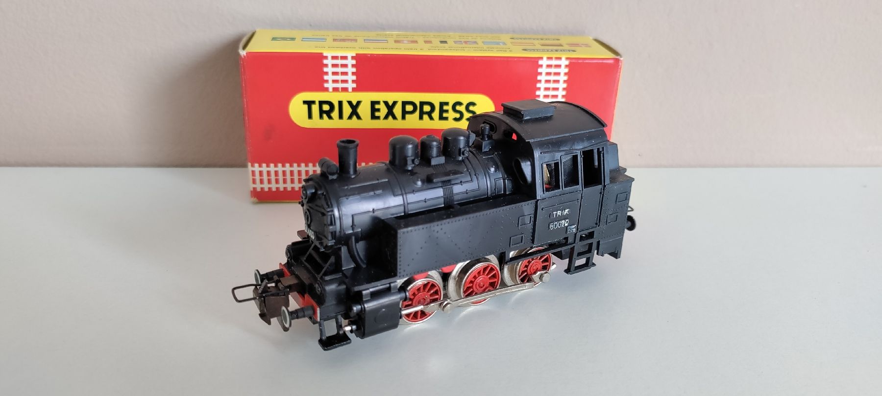 Trix Modellini di ferrovie: TRIX-EXPRESS-H0-Dampflokomotive|DB"BR80"|neuwertig  – Nuovo (secondo la descrizione) da Boswil venduto da MAF_952