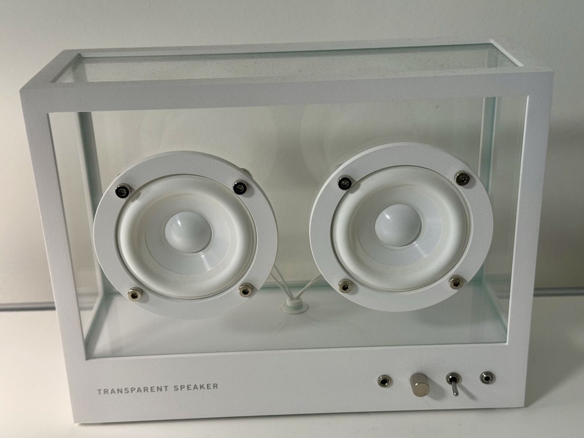 Haut-parleurs: Transparent Speaker Weiss Bluetooth neuwertig – D'occasion à Ostermundigen par wal_2qf6 2