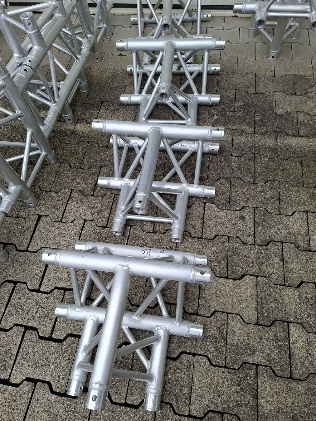 Tralicci: 3-Punkt Traversen – Usato da Rain venduto da san_8kx5 4