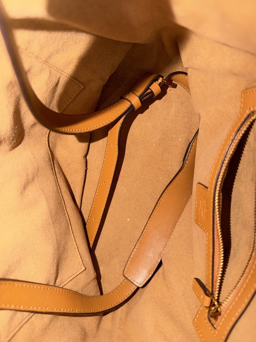 Borse da donna: MCM Beuteltasche Cognac Monogramm gebraucht – Usato da Brüttisellen venduto da xMarlon 2