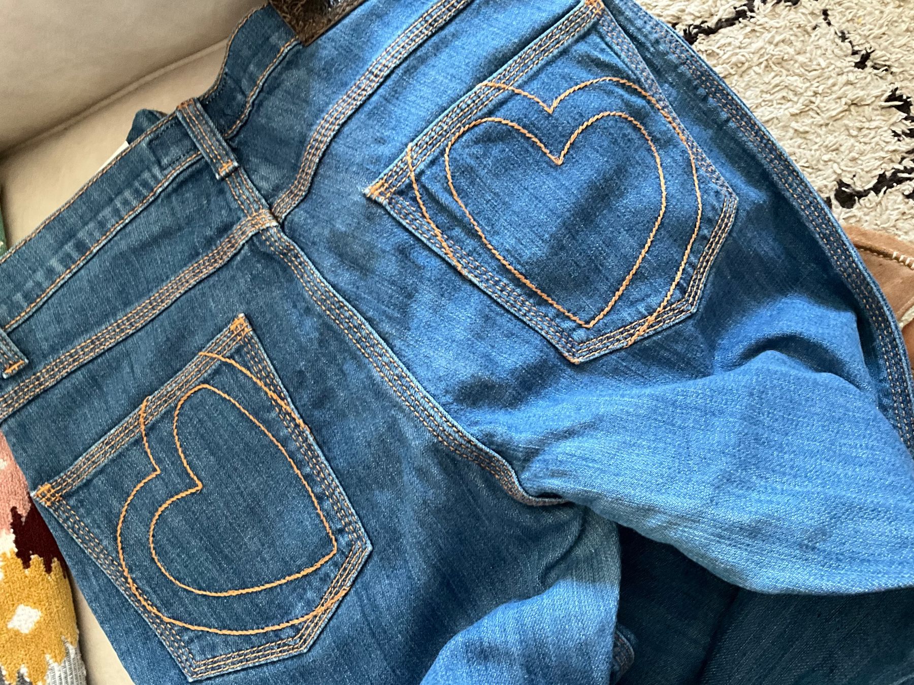 Moschino Jeans: Authentique jeans Moschino – Usato da Vich venduto da babou1972 2