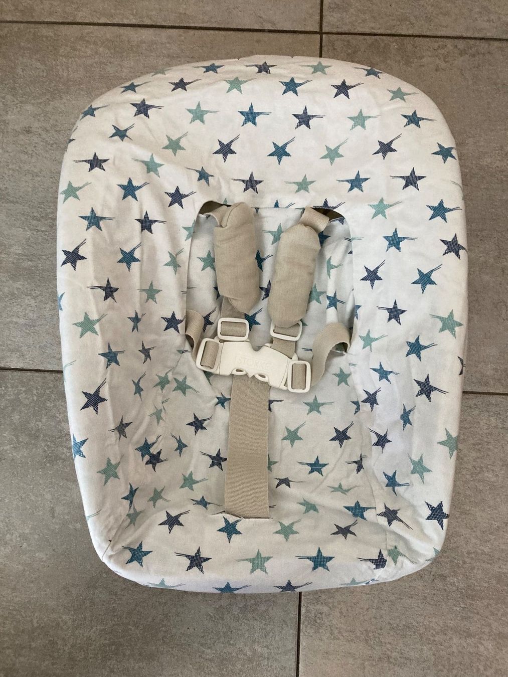 Stokke Seggioloni: Tripp Trapp Newbornset Bezug Stokke Trip Trap Textilset 2.50 – Usato da Giswil venduto da tilema 1