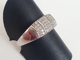 Elegante 925 Silber Ring mit Zirkonia Steinen, Grösse 17,7