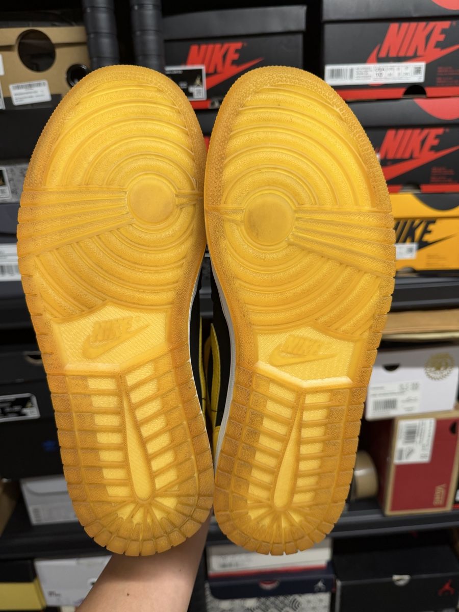 Jordan Scarpe da uomo: Jordan 1 Mid New Love (2017) – Usato da St-Légier-La Chiésaz venduto da Swoosh. 4