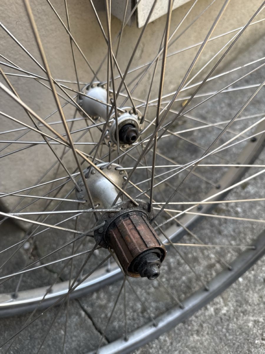Shimano Pezzi di ricambio: Shimano 105 Radsatz – Usato da Bern venduto da cumi314 2