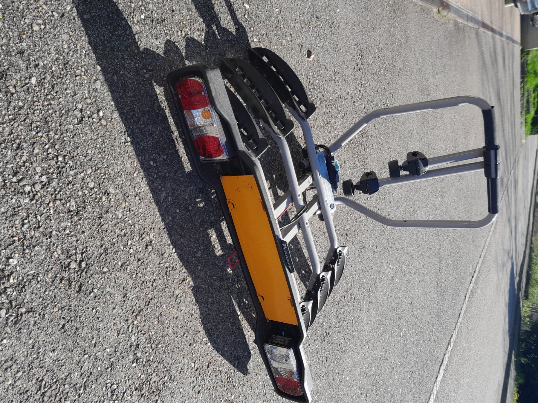 Biciclette: Porte vélo pour 3 vélos – Nuovo e nell'imballaggio originale da Peseux venduto da yol_rqw9 2