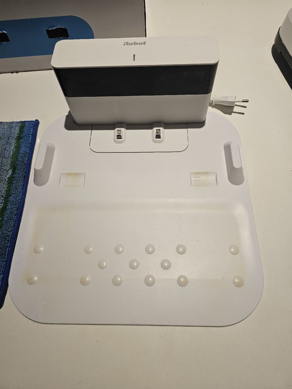Altro in Apparecchi per la pulizia: iRobot Braava Jet M6 - Wi-Fi Connected Mopping Robot – Usato da Immensee venduto da Gitter 3