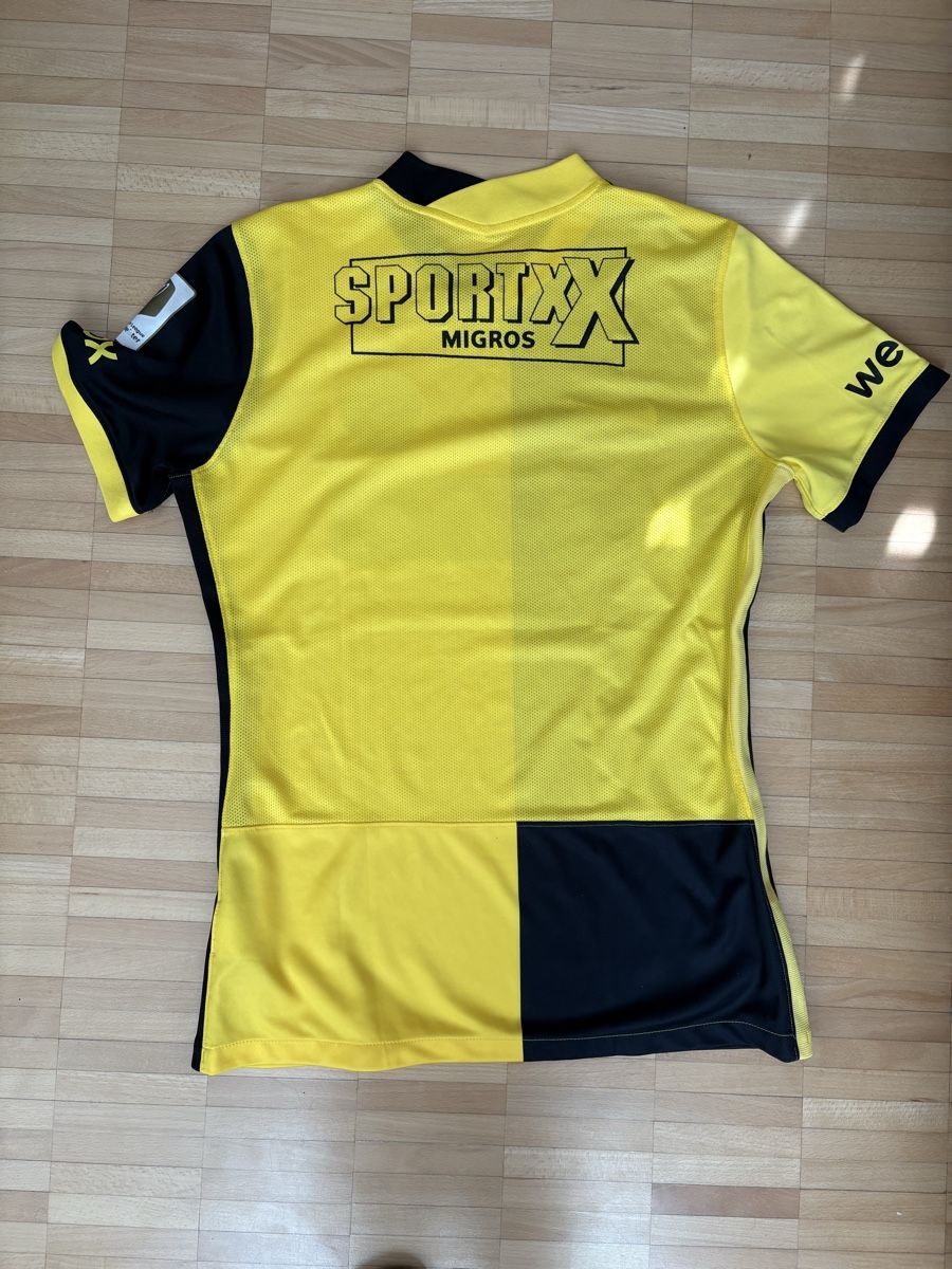 Nike Canottiere & Pantaloni: Trikot BSC YB  – Usato da Burgdorf venduto da Fiischer 1