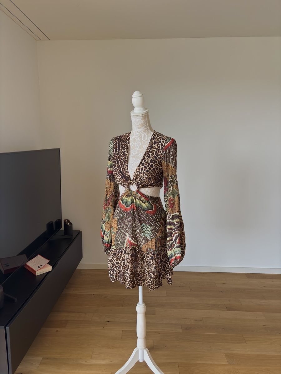 Robes: Kleid von ANJUNA  gemustert Grösse M neu – D'occasion à Ramsen par Myclothesforu