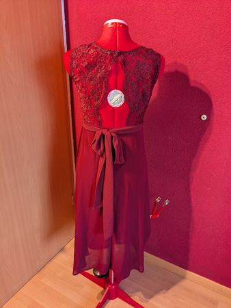 robe de soirée bordeaux
