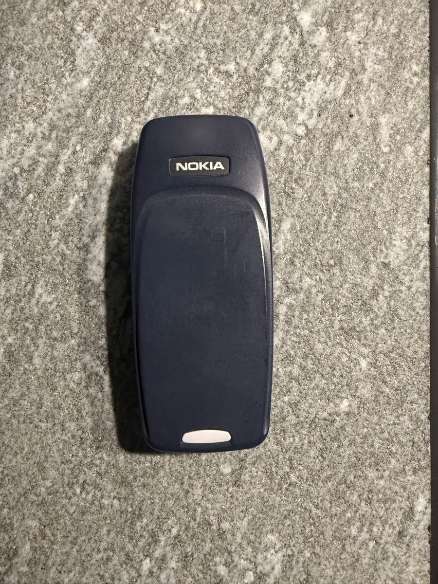 Nokia Telefoni cellulari / Smartphones: Nokia 3310 blau – Usato da Untersiggenthal venduto da df152 2