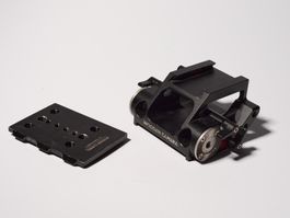 Wooden Camera Red Baseplate with Quick-Release Plate