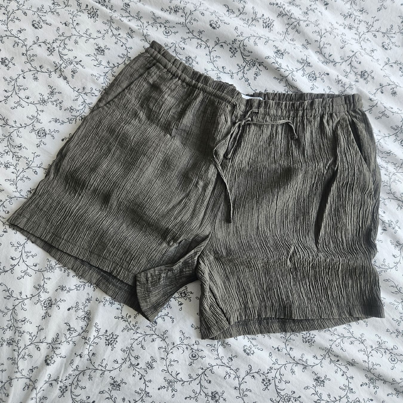 Hosen: Shorts Viskose – Gebraucht aus Bern von naaa000xci