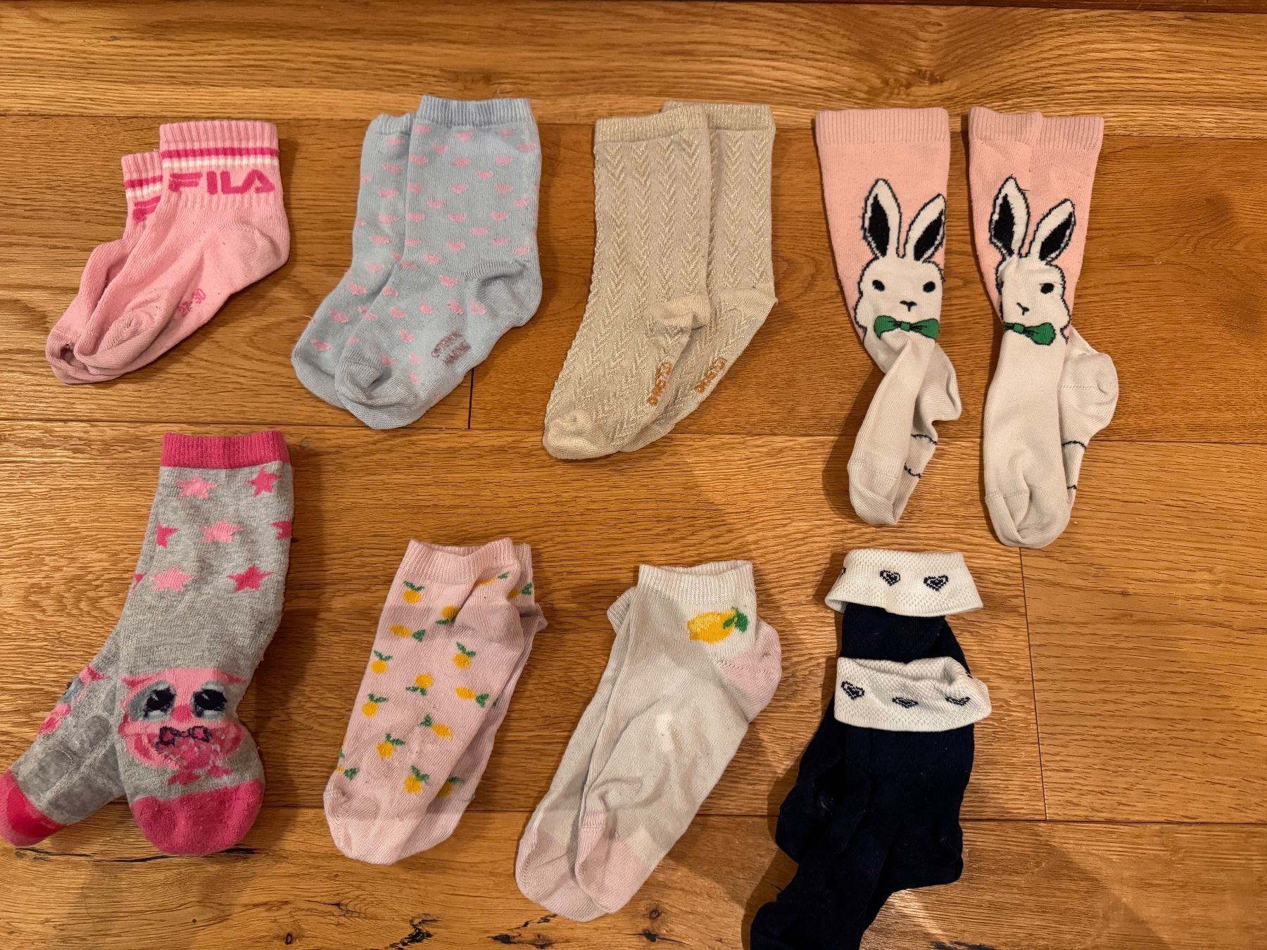 Kleiderpakete & -sets: Mädchen Socken Set, Grösse 27-30 – Gebraucht aus Luzern von La_sfinge