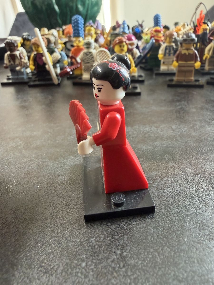 Lego Statuette: Lego Kimono Mädchen Serie 4 – Nuovo (secondo la descrizione) da Wettingen venduto da NickInc 1