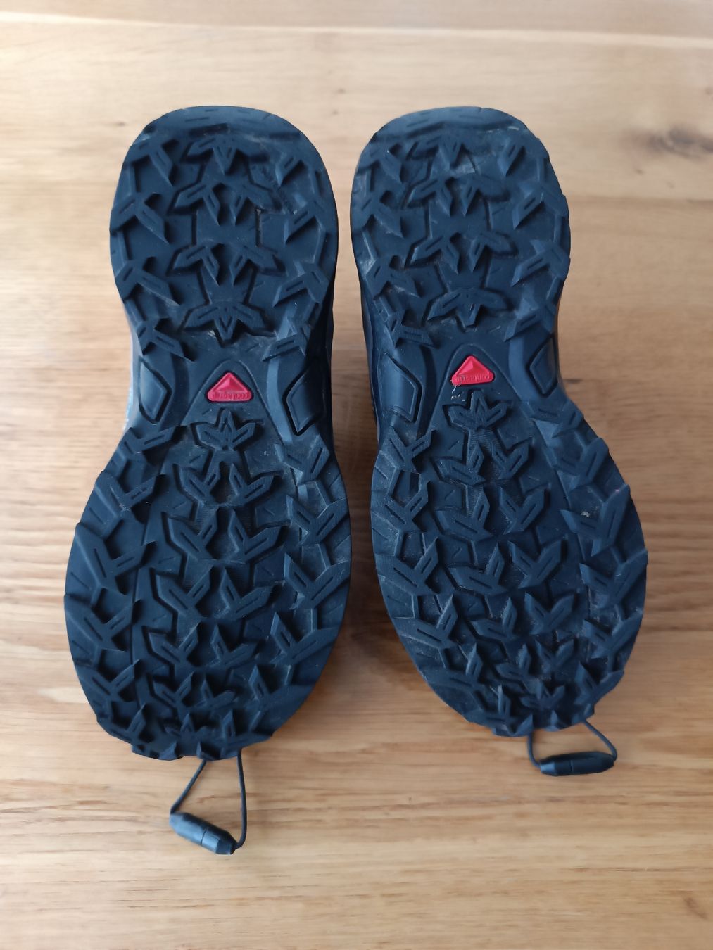 Salomon Herrenschuhe: Salomon Trekkingschuhe in Grösse 33  – Gebraucht aus Heiden von Sotema 1