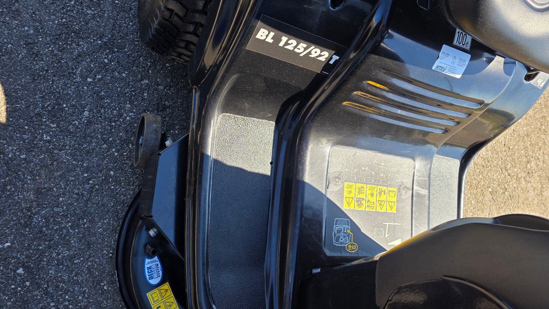Mtd Rasenmäher: Tracteur dondeuse – Gebraucht aus Cressier FR von Lilou3110 4