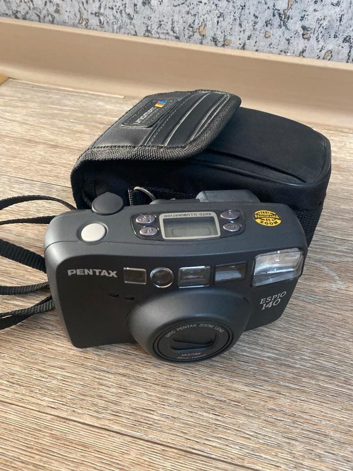 Pentax Fotocamera: Pentax Kamera Espio140 mit Tasche – Usato da Reinach BL venduto da colmarer 1