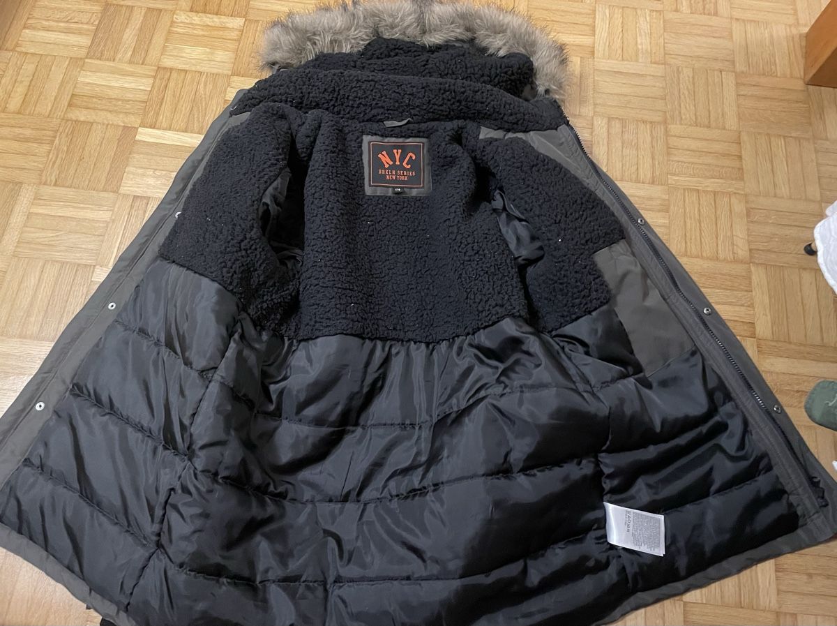 C&A Giacche & Cappotti: Schöne Winterjacke Jungs Gr. 176 – Usato da Chur venduto da Abelone1 1