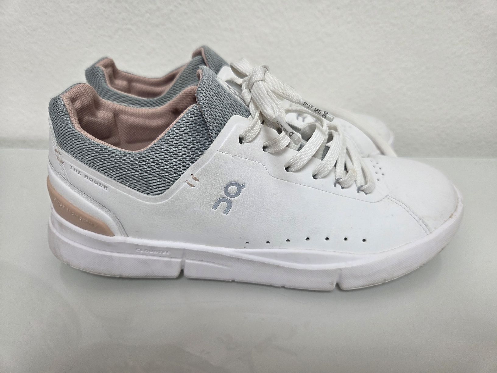On Scarpe da donna: ON The Roger Gr.40.5 – Usato da Embrach venduto da Musti20 2