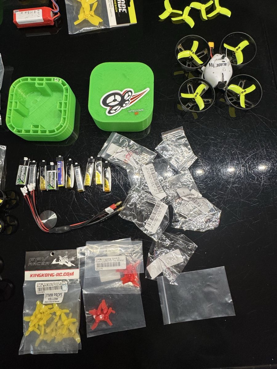 Blade RC Modellbau: Ensemble drone Blade Torrent et Inductrix – Defekt aus Soral von Pccsp 2