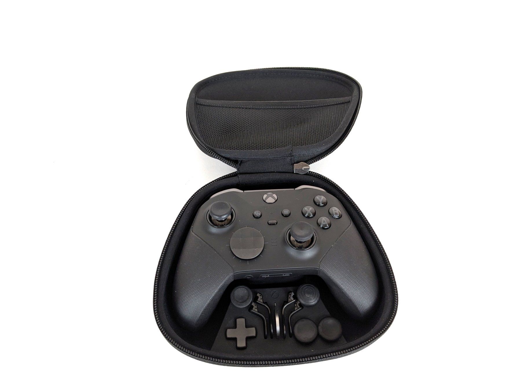 Controller: XBOX Elite Wireless Controller Series 2 – Nuovo (secondo la descrizione) da Thun venduto da Restwert_Thun 3
