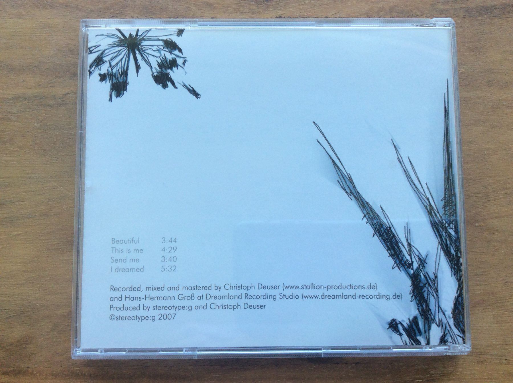 CD: CD Stereotype:g - beautyful – Usato da Horgen venduto da flyingpenguin2000 2
