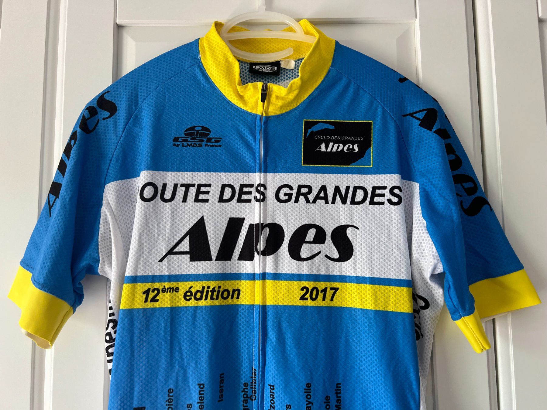 Canottiere & Pantaloni: LA MODE DU SPORT Maillot de cyclisme taille L – Usato da Cossonay-ville venduto da Super-Price-Quality 1