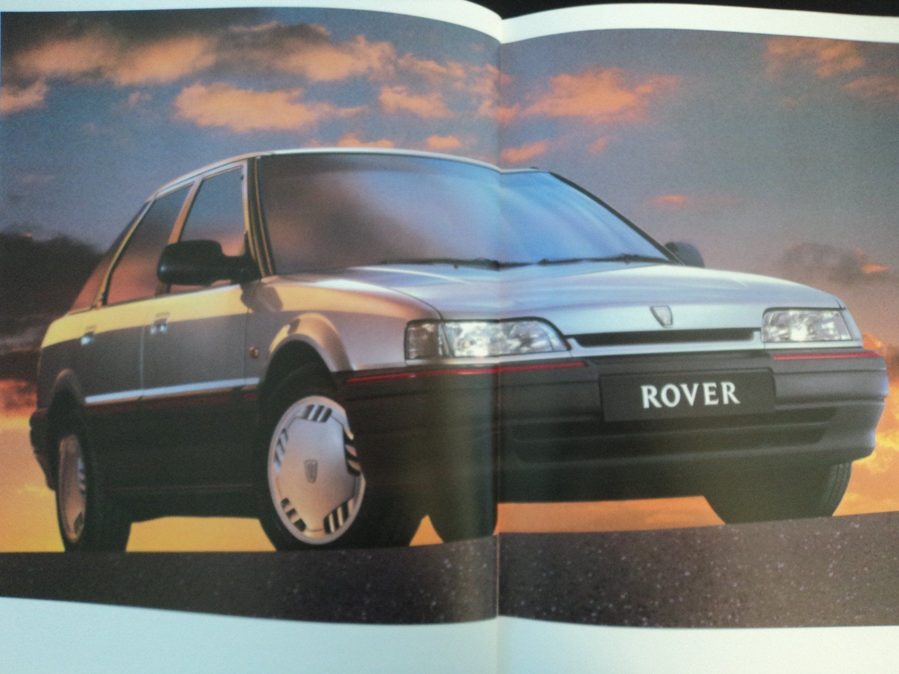 Rover Documenti: Prospekt Rover 216 GSi 1990 – Usato da Schwarzenburg venduto da modelCARama