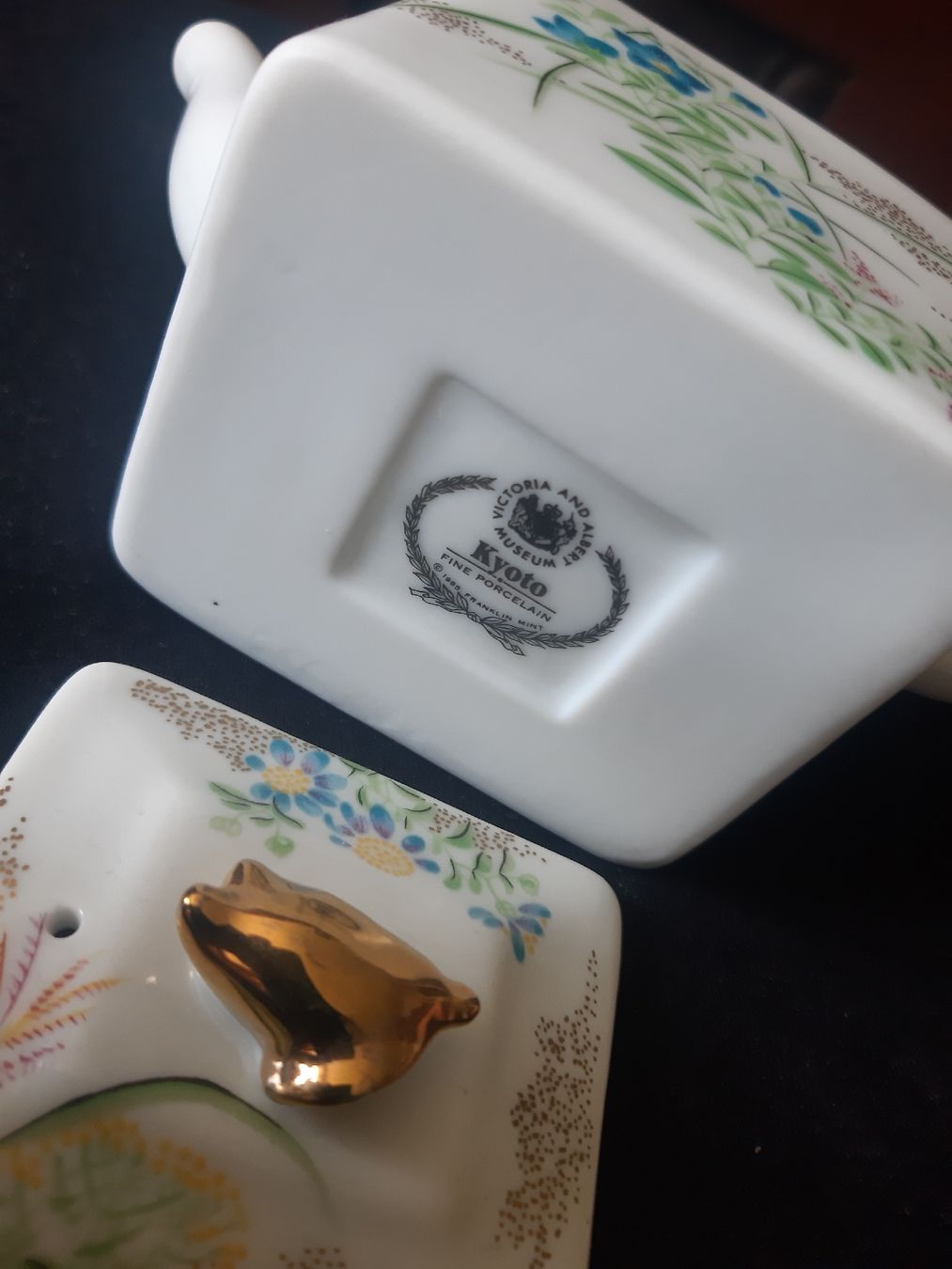 Teekannen: 2 Teekannen Franklin Mint – Neu und originalverpackt aus Schattdorf von epp_db95 5