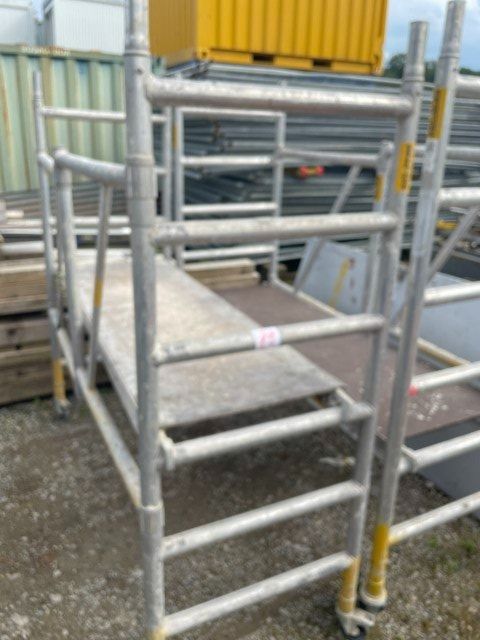 AluRollgerüst (Lot 89) Standort 8489 Schalchen Kaufen auf Ricardo