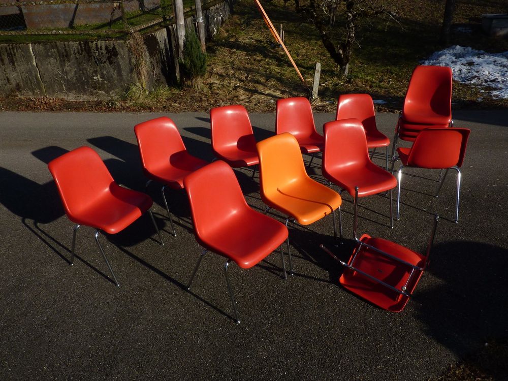 26 Stühle Gartenstühle Stapelstühle Seminarstühle SISSACH 1