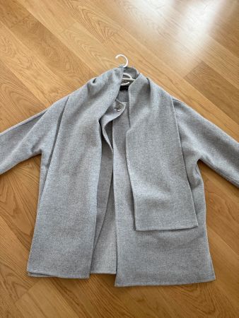 ZARA Cape/ Poncho S