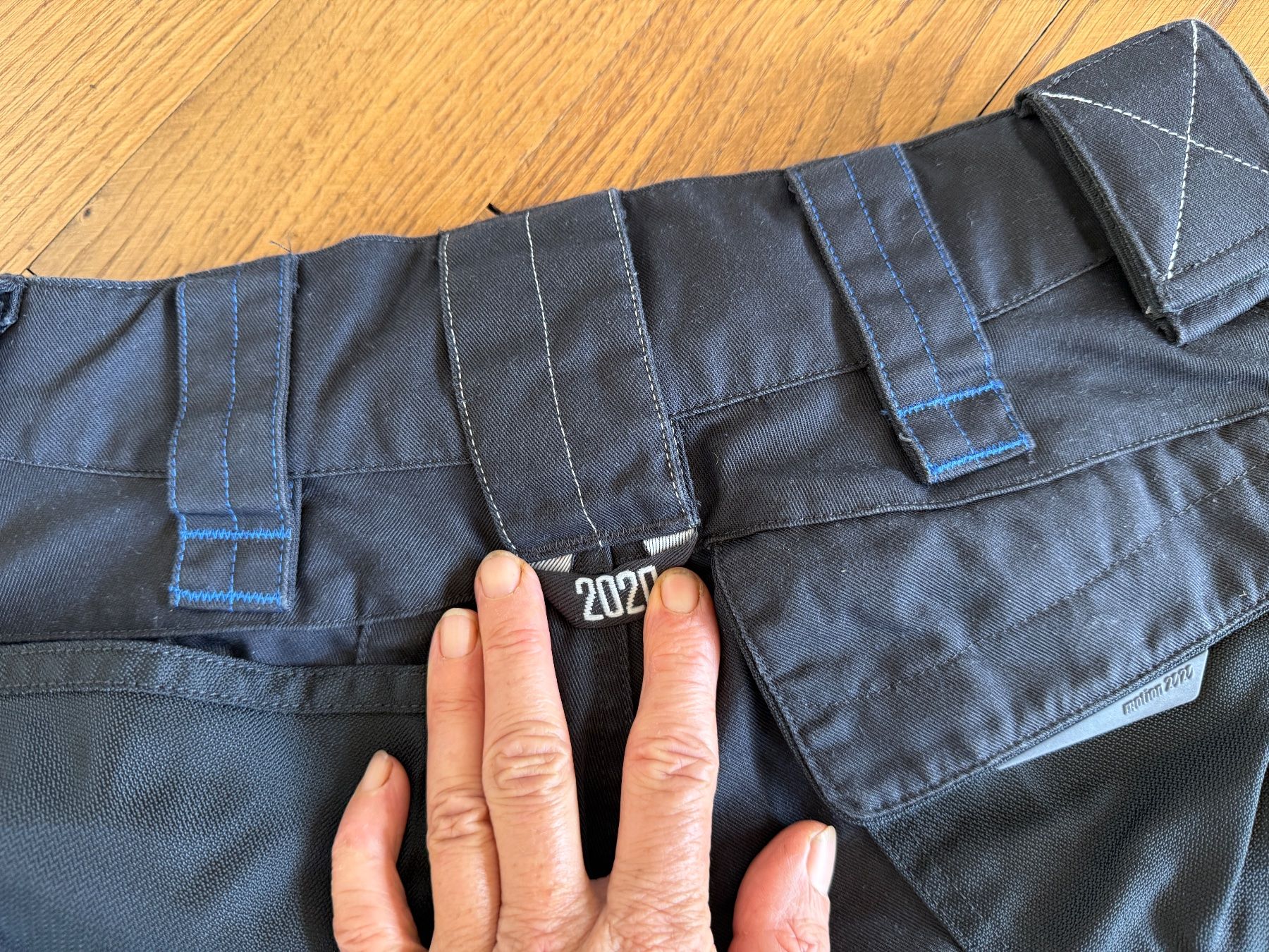 Engelbert Strauss Hosen: Kurze Engelbert Strauss Hose, Größe 46 E. S. Motion 2020 – Gebraucht aus Ennetbaden von mapa05 5