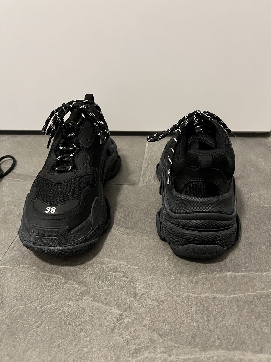 Balenciaga Scarpe da uomo: Balenciaga Triple S Grösse 38 – Usato da Zürich venduto da aaaaaaaaa00 1